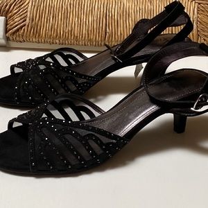 Fioni Goldie Design Formal Black Sparkle Ankle Strap HEELS Shoe Size 9